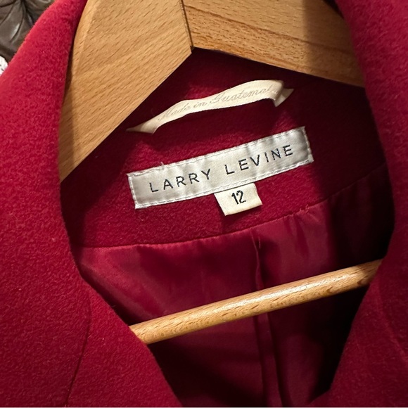 Larry Lavine Women’s Red Wool Peacoat - Picture 4 of 4